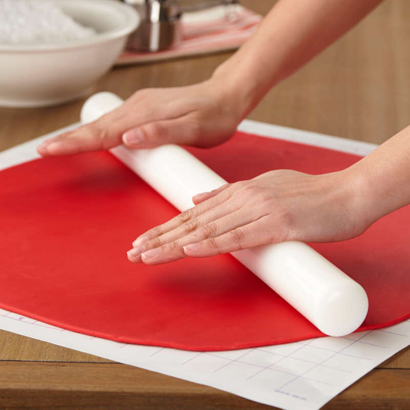 Large Fondant Roller with Guide Rings, 20-Inch image number 4