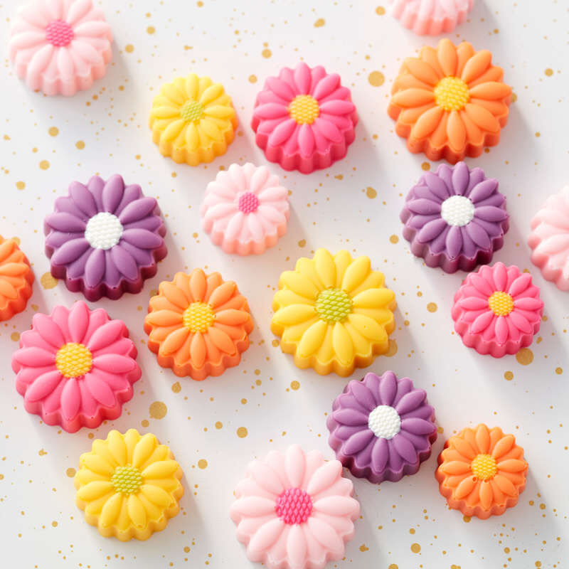 Yellow Candy Melts image number 4