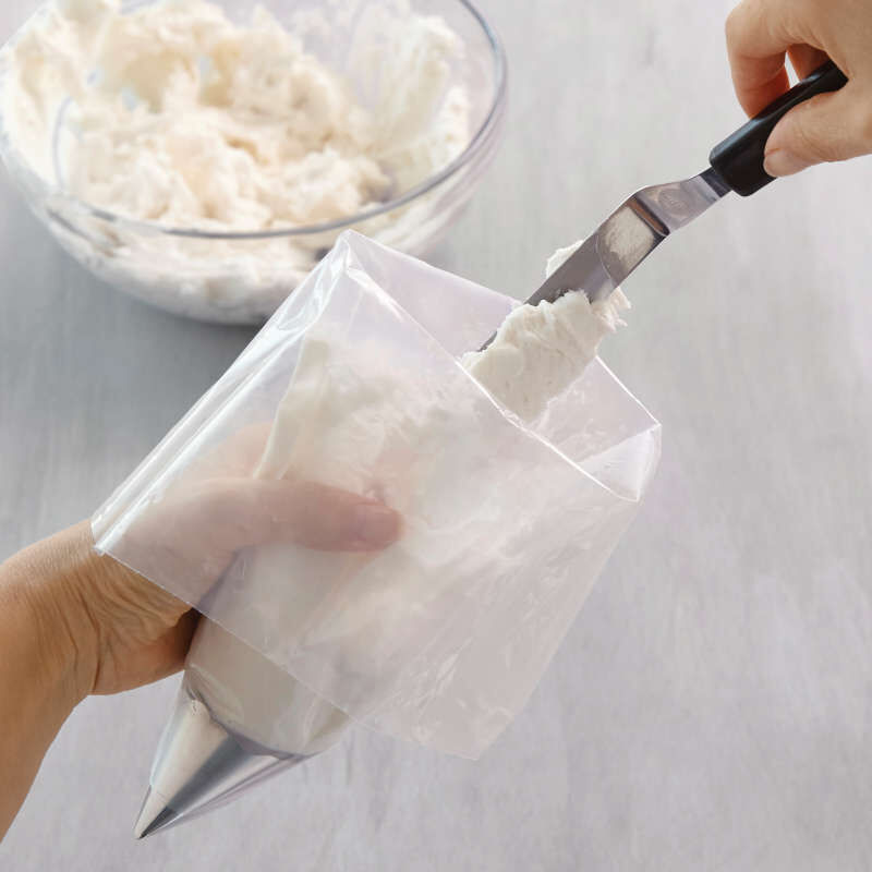 16-Inch Disposable Decorating Piping Bags, 12-Count image number 3