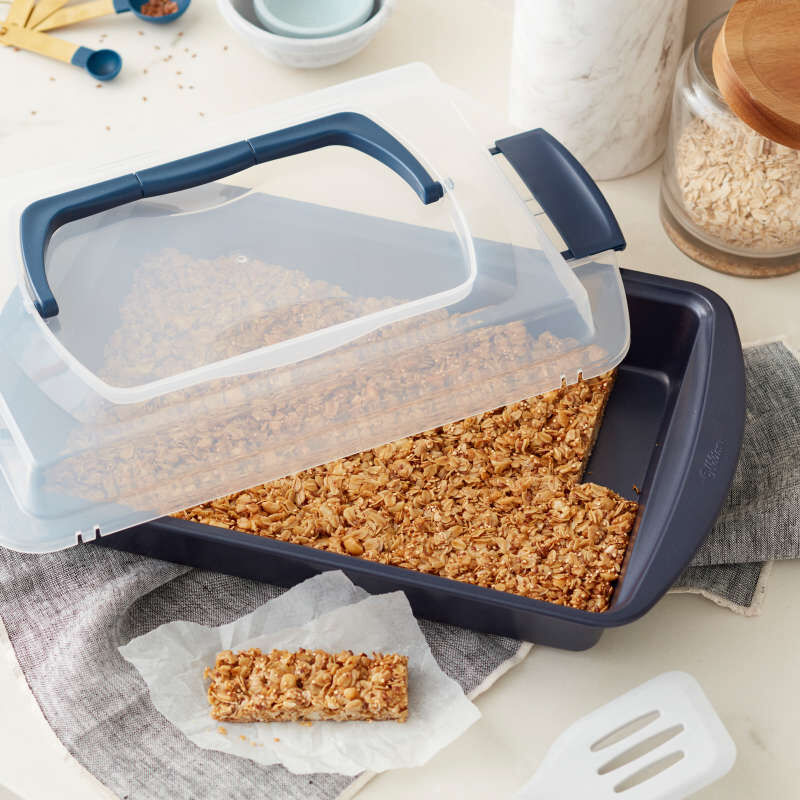 Diamond-Infused Non-Stick Navy Blue Oblong Pan with Cover, 9 x 13-inch image number 4