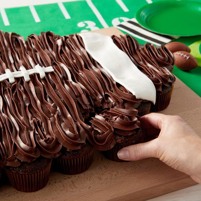 Perfect Results Premium Non-Stick Bakeware Muffin and Cupcake Pan, 12-Cup image number 3