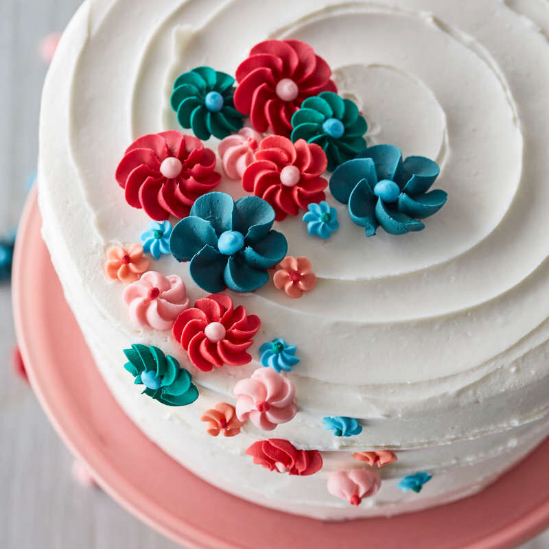 Flower Buttercream Cake image number 9