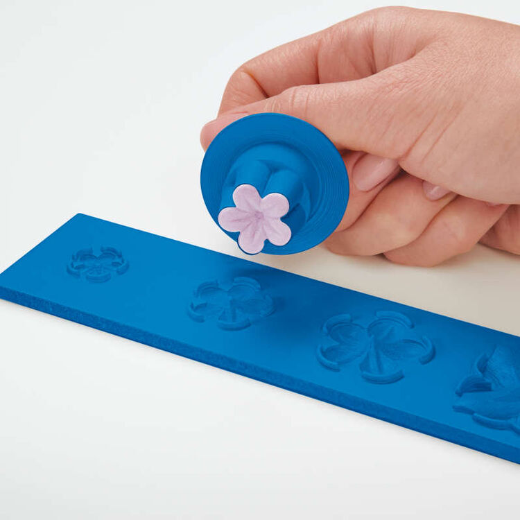 Gum Paste and Fondant Flower Cutter Set, 28-Piece