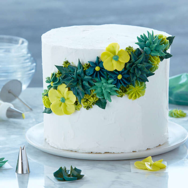 How to Pipe Simple Icing Flowers Cake Decorating Kit, 68-Piece