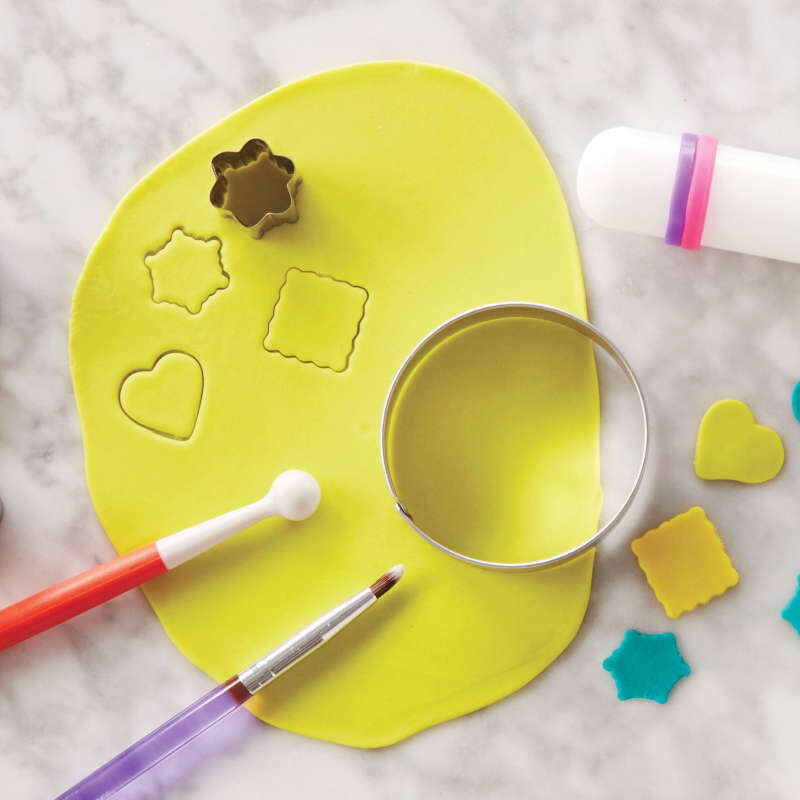 How to Decorate with Fondant Shapes and Cut-Outs Kit, 14-Piece image number 4