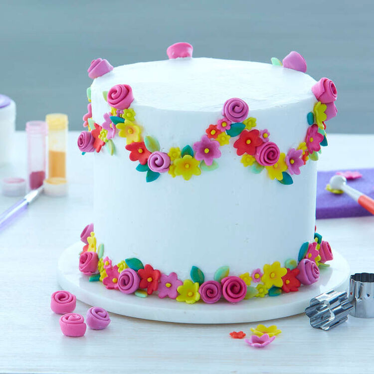How to Decorate with Fondant Shapes and Cut-Outs Kit, 14-Piece