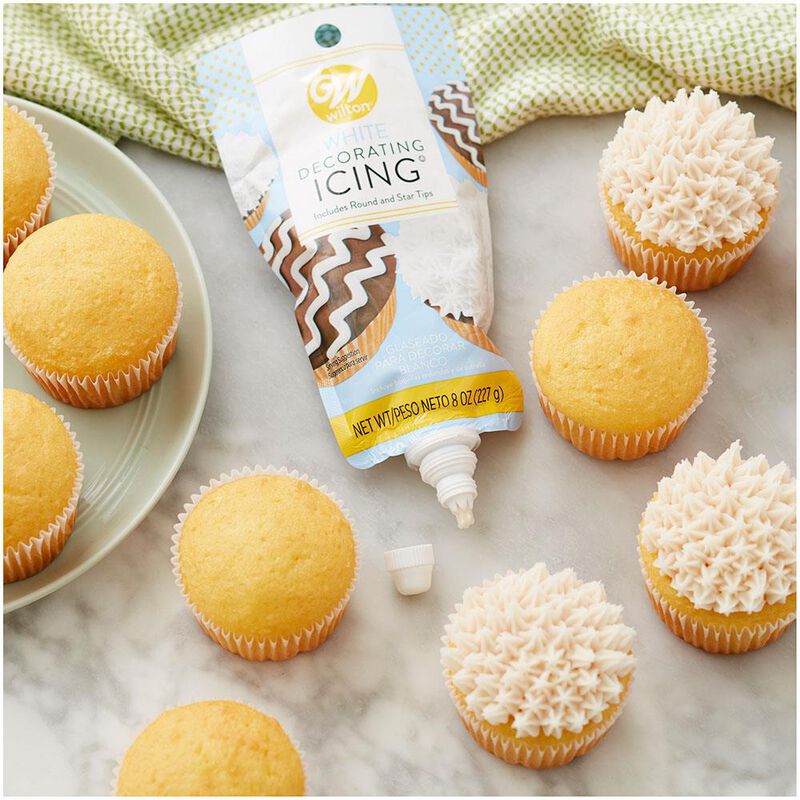 White Icing Pouch with Tips, 8 oz. image number 1