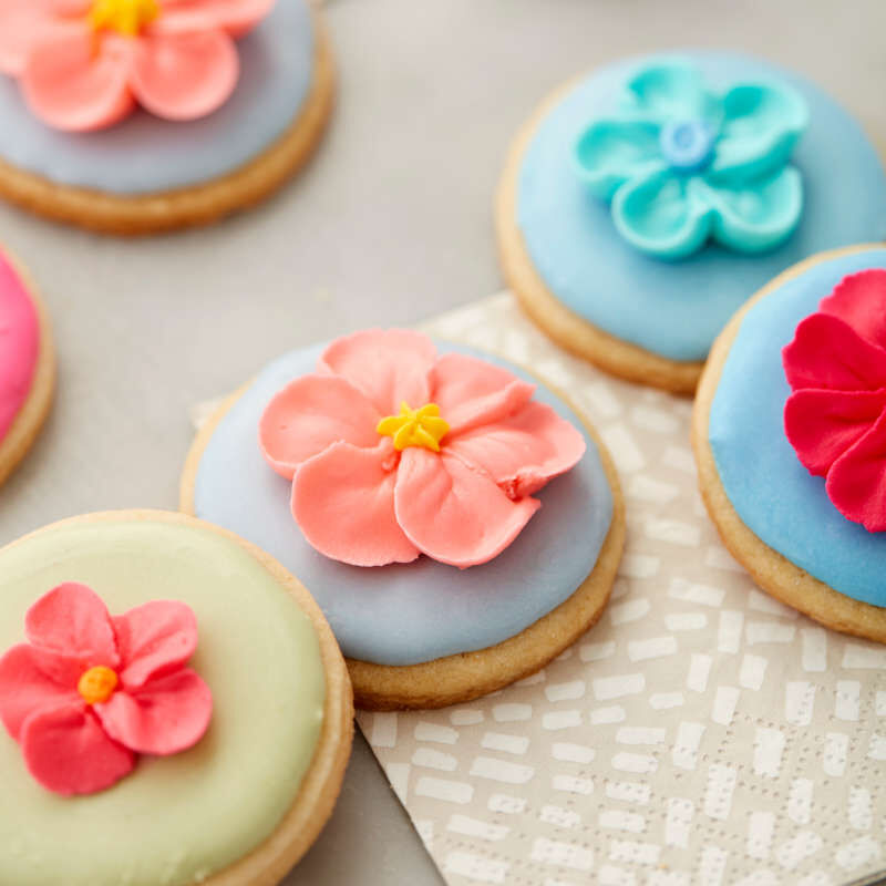 Ready to Use Royal Icing, 14 oz. image number 2