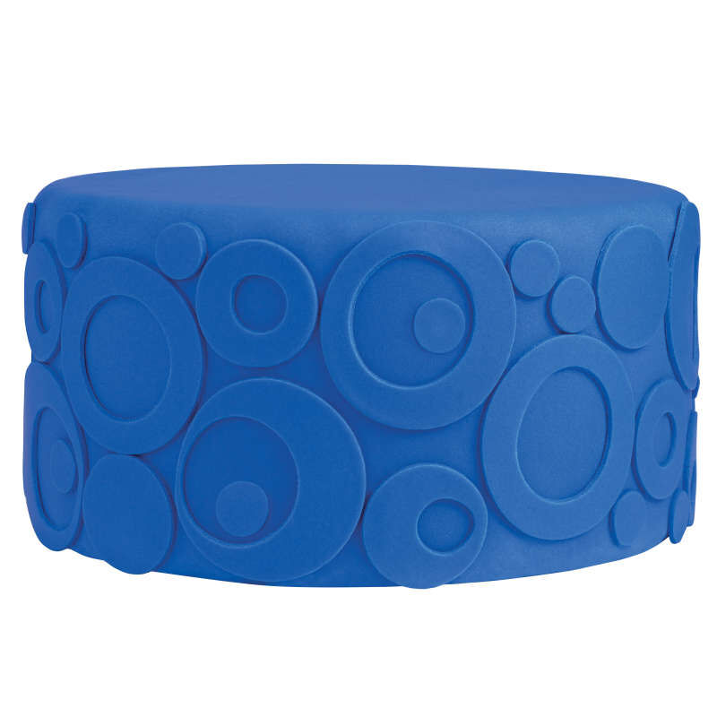 Decorator Preferred Blue Fondant, 24 oz. Fondant Icing image number 2
