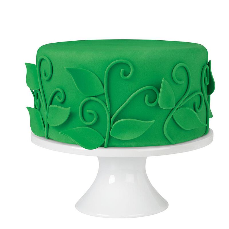 Decorator Preferred Green Fondant, 24 oz. Fondant Icing image number 2
