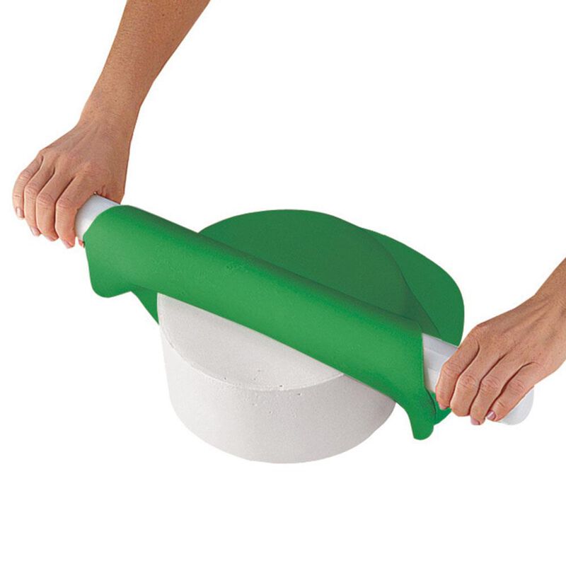 Decorator Preferred Green Fondant, 24 oz. Fondant Icing image number 4