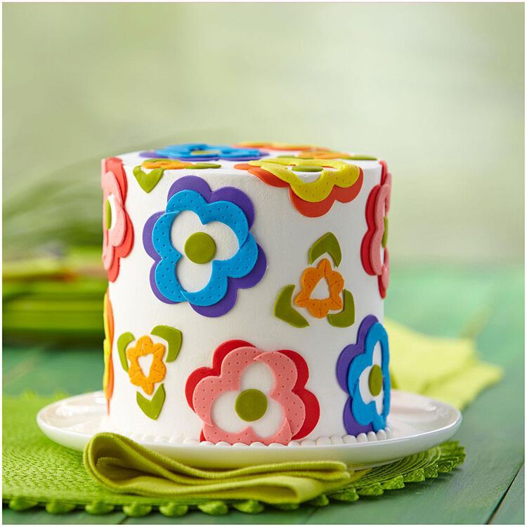 Decorator Preferred Green Fondant, 24 oz. Fondant Icing