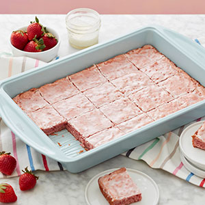 Cookie sheet with spritz cookies